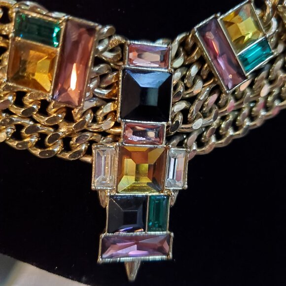 Gorgeous SAM EDELMAN Oversized Gold Plated and Huge Rhinestones Bib Necklace - Picture 3 of 8